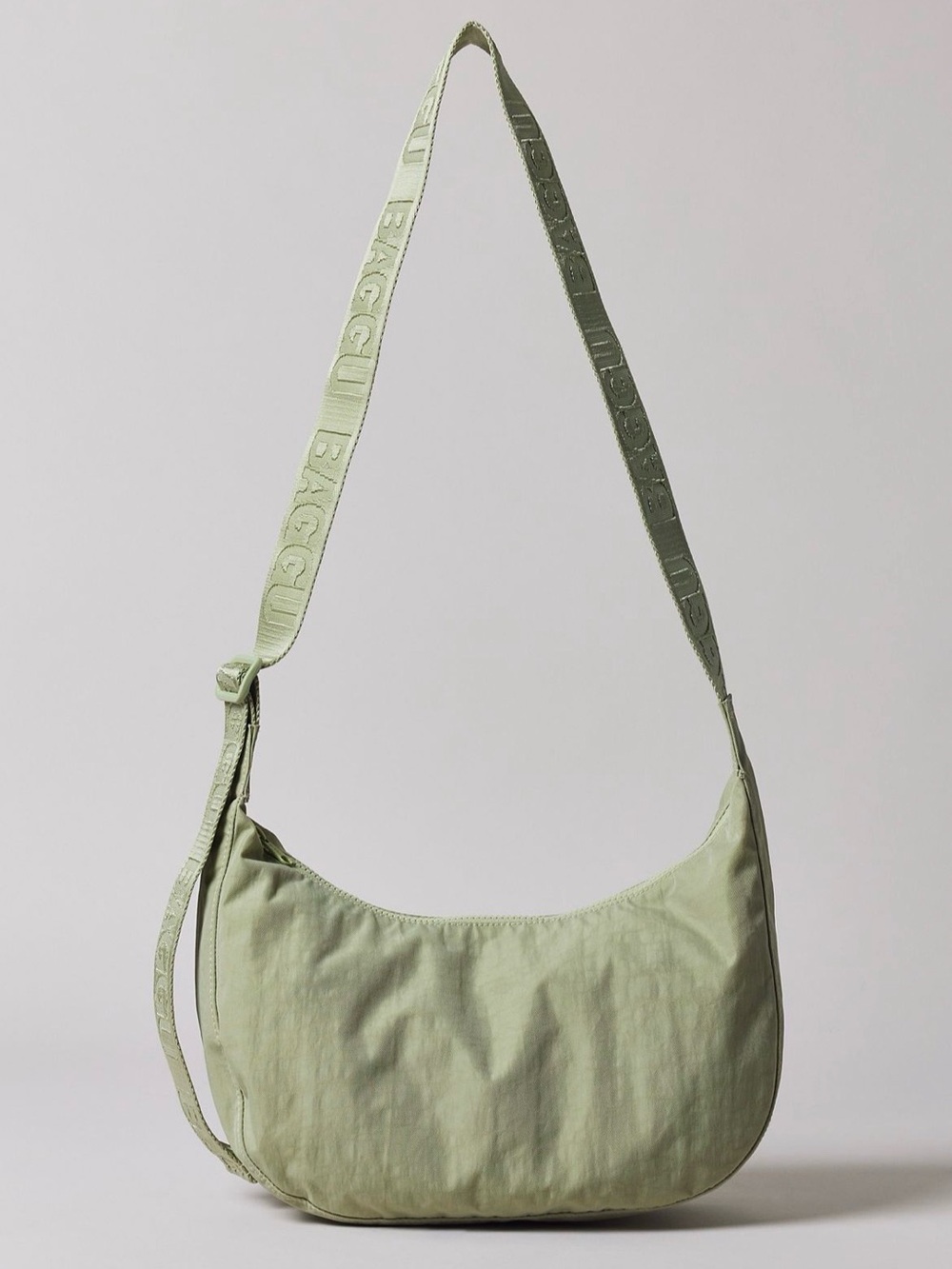 BAGGU Celadon Medium Crescent Bag NEW NWT